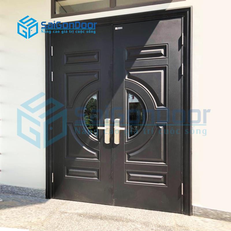 Mẫu cửa nhà ở tốt nhất cuối năm 2020 13 Cua 2 canh