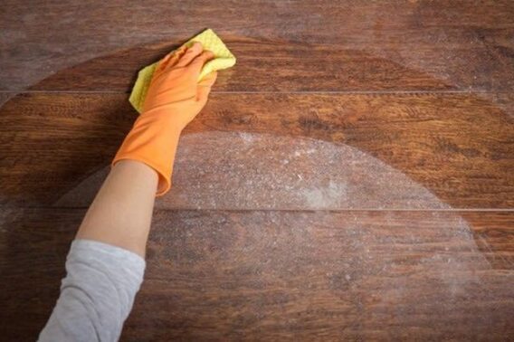 5 cách vệ sinh đồ gỗ sạch bong trong vòng một nốt nhạc 6 Bạn nên lau chùi vệ sinh đồ gỗ nội thất thường xuyên để đồ gỗ luôn đẹp như mới