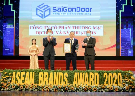 Lễ công bố TOP thương hiệu mạnh ASEAN – SAIGONDOOR
